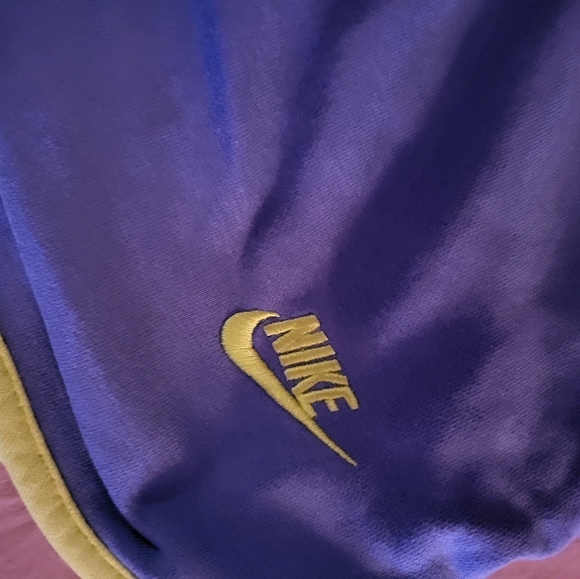 Nike shorts plus size xxl. - Picture 7 of 8